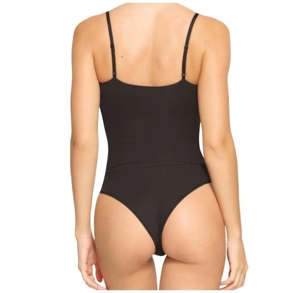 Skims Fits Everybody Cami Onyx Black Square Neck Camisole TP-CAM-9421 XXS